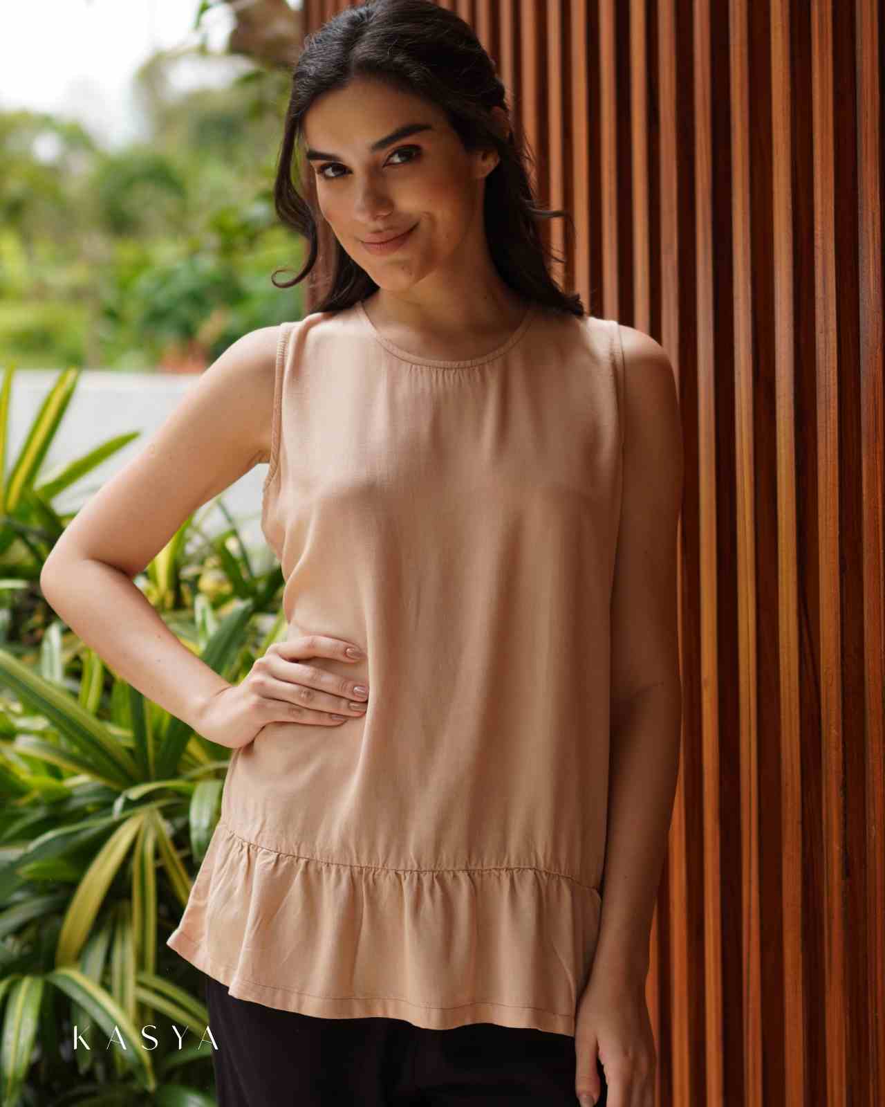 Farah Sleeveless Blouse - Soft Linen