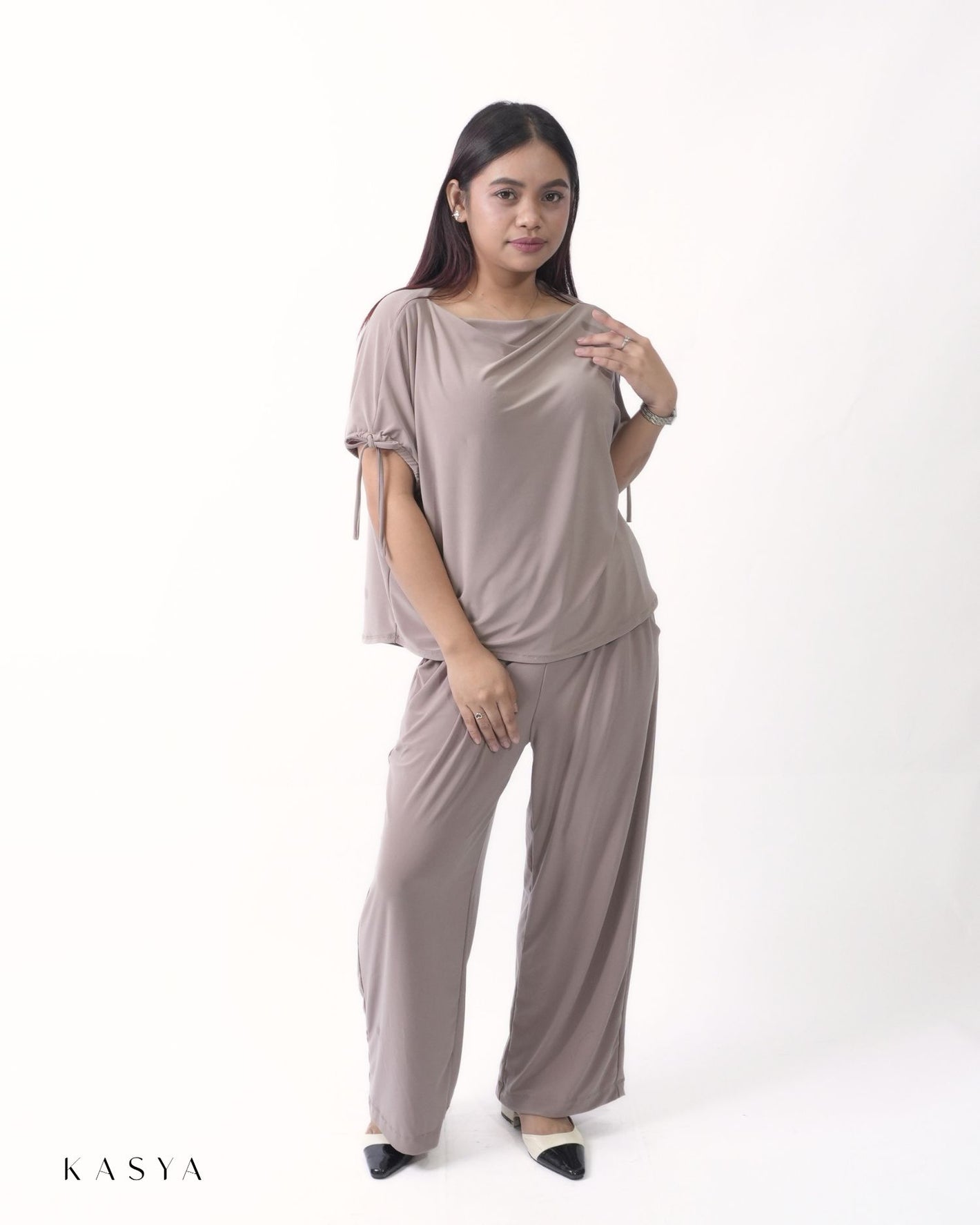 LP | Taupe | Front