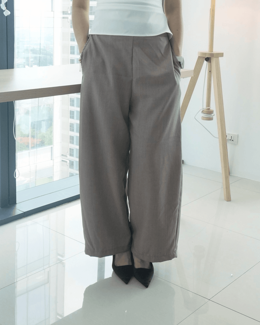Demi Barrel Pants alternate color