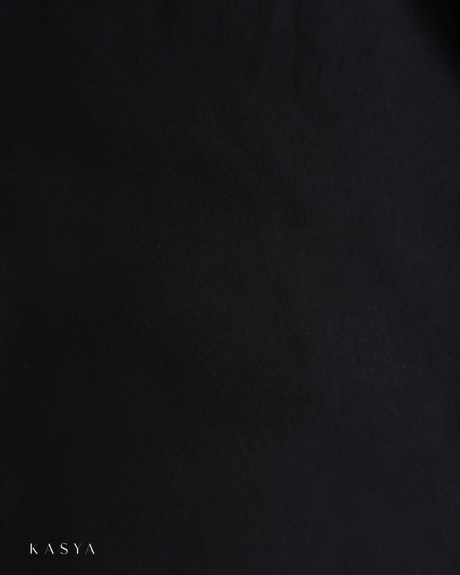 LP | Black | Fabric Close-up